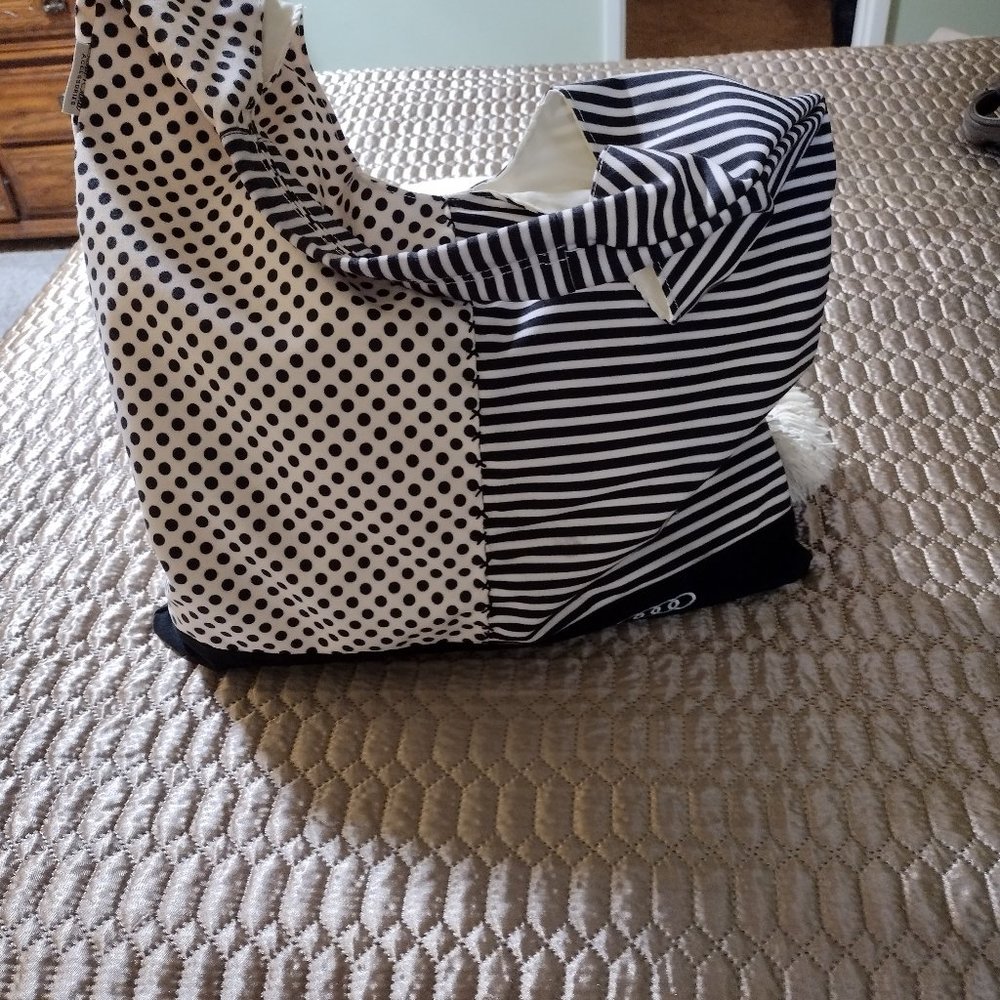 CANVAS BEACH /NEW